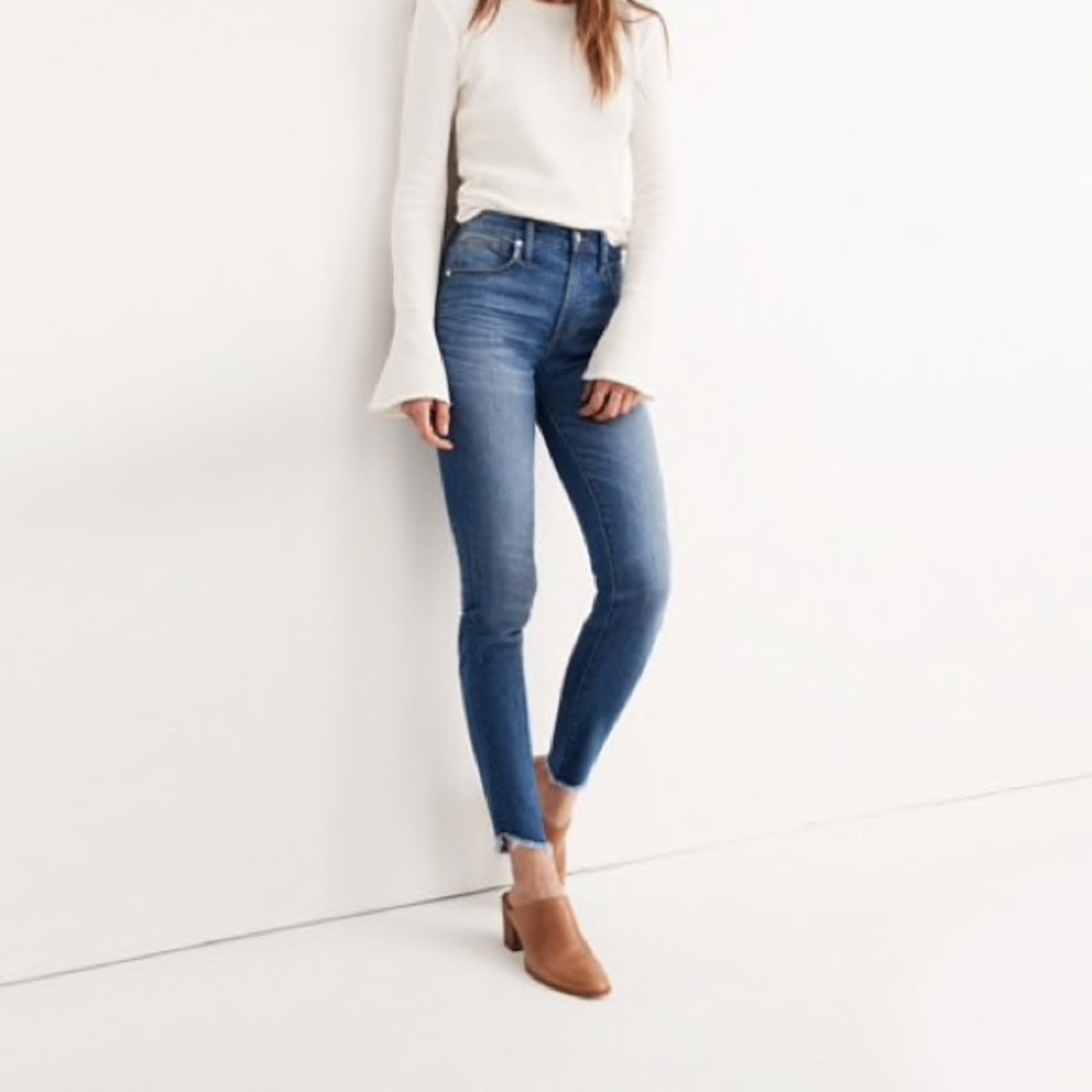 Madewell Tulip Hem 10” Jeans in Sommerset Wash